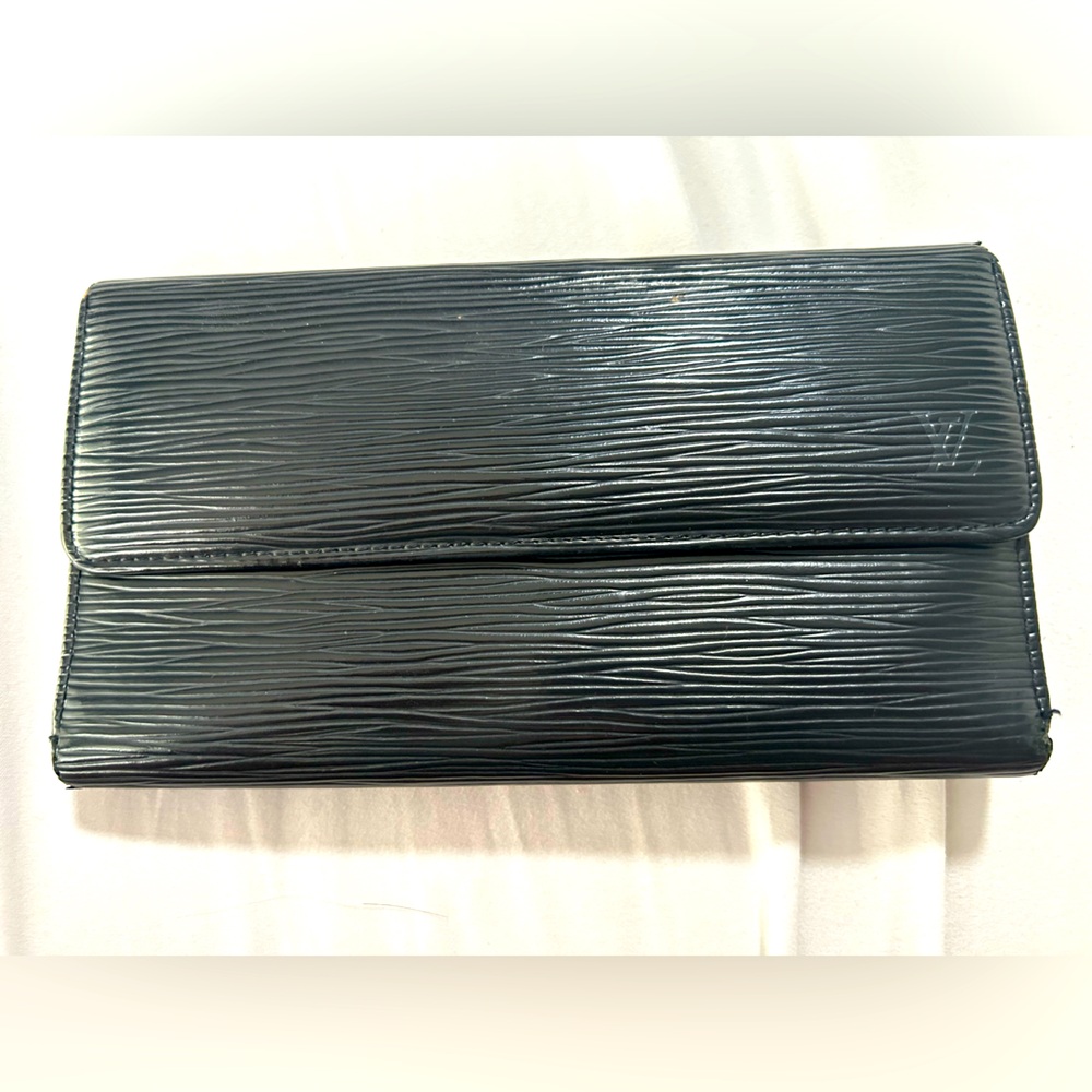 Black Long Trifold Epi Louis Vuitton Wallet